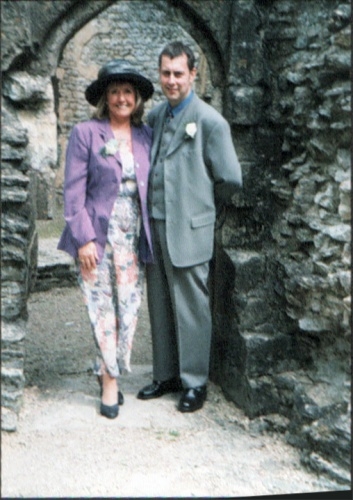 pamjohnataweddingweb.jpg